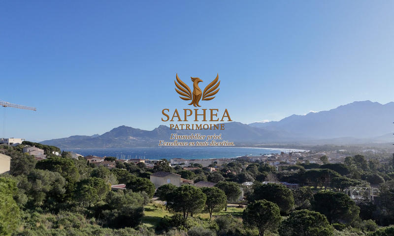 Appartement - 97 m² - 4 pièces