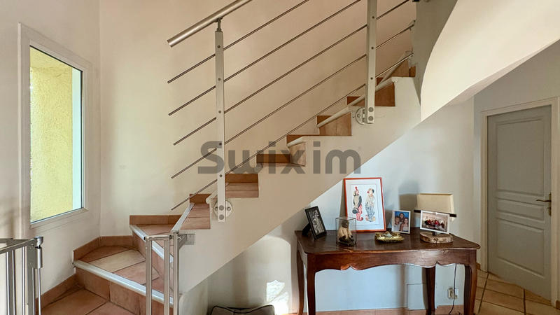 Villa - 152 m² - 4 pièces