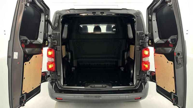 Peugeot Expert Ca m 2.0 BlueHDi 180ch Eat8