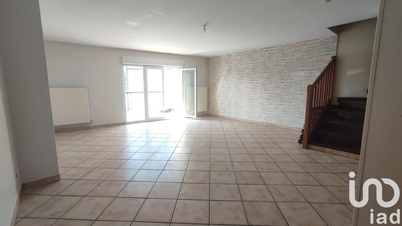 Maison - 225 m² - 10 pièces