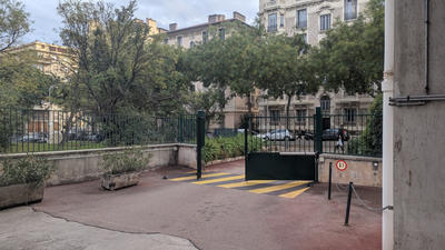 Parking / Garage - 15 m²