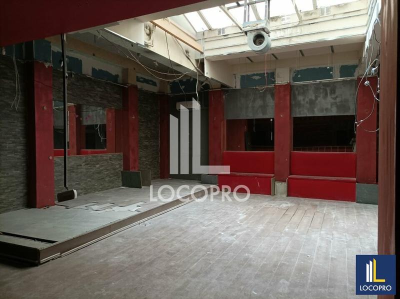 Local commercial - 178 m²