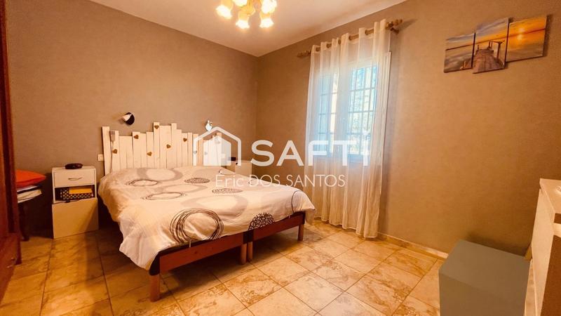 Villa - 176 m² - 6 pièces