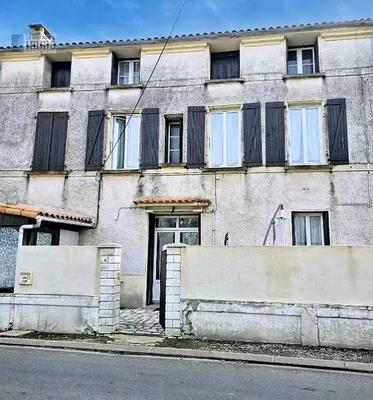 Maison de village - 131 m² - 5 pièces