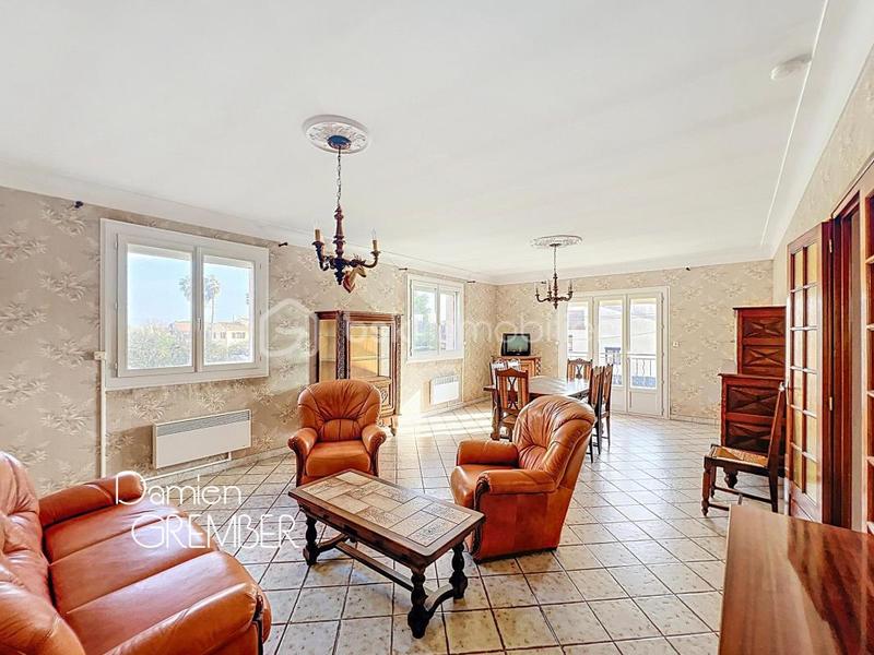 Maison traditionnelle - 125 m² - 5 pièces