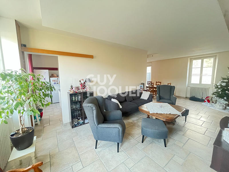 Maison - 157 m² - 7 pièces