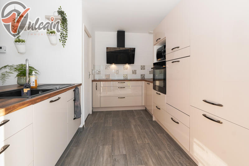 Maison - 87 m² - 4 pièces