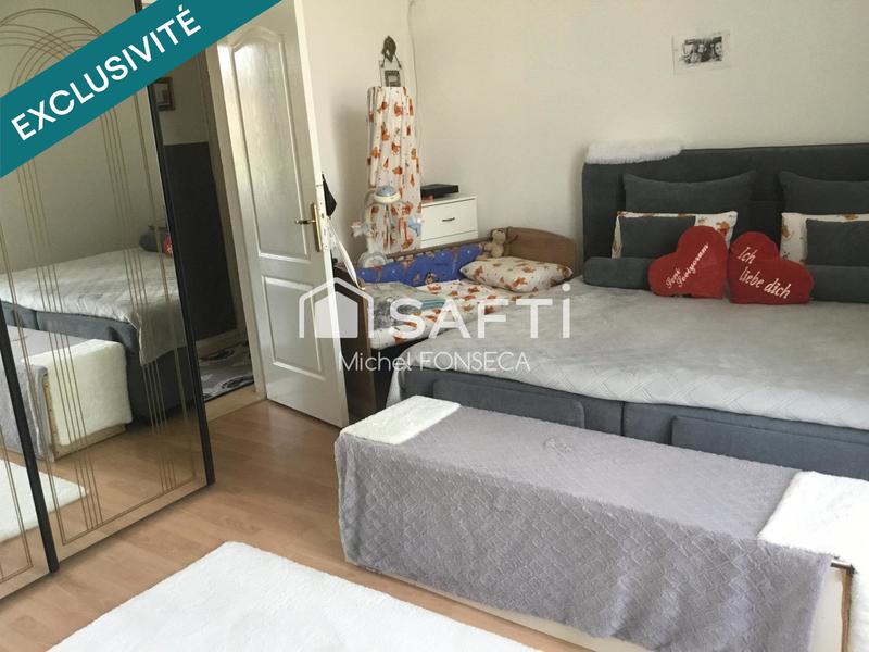 Maison de maîtres - 242 m² - 11 pièces