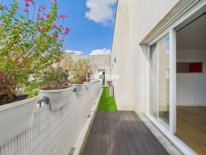 Appartement - 96 m² - 5 pièces