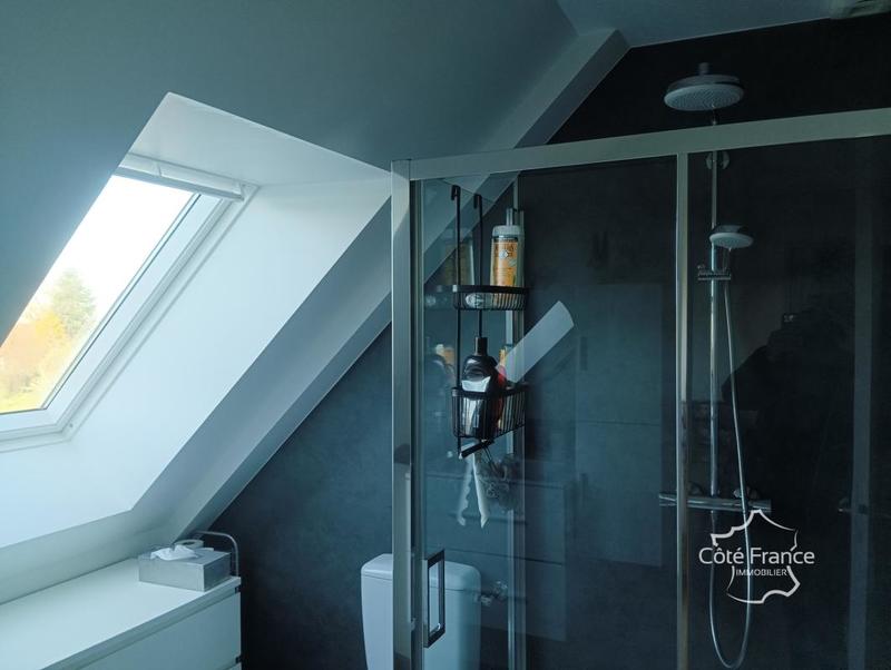 Pavillon - 99 m² - 5 pièces