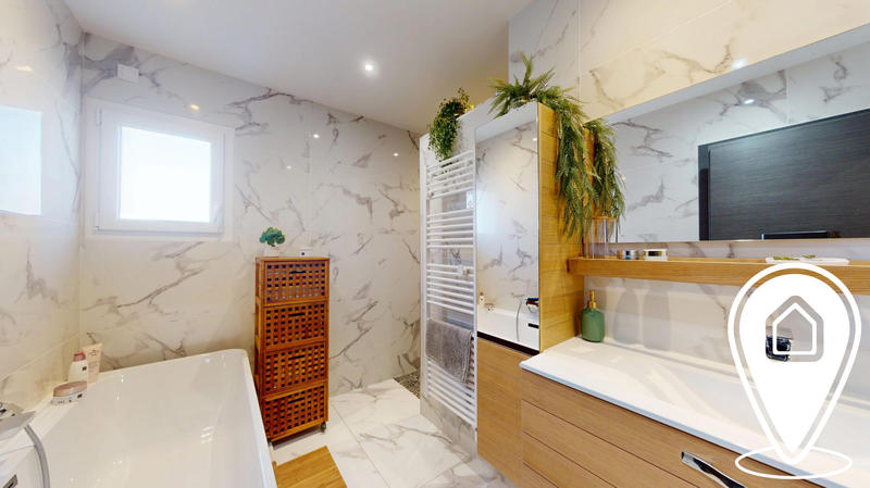 Maison contemporaine - 172 m² - 7 pièces