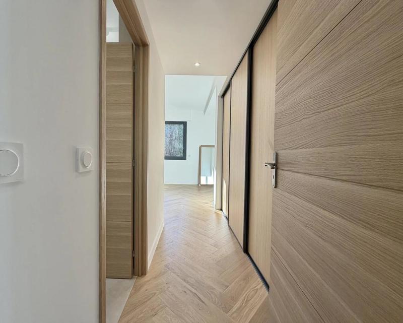 Maison - 212 m² - 6 pièces