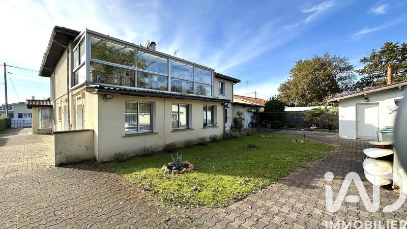 Appartement - 150 m² - 5 pièces