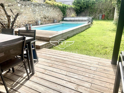 Maison - 150 m² - 4 pièces