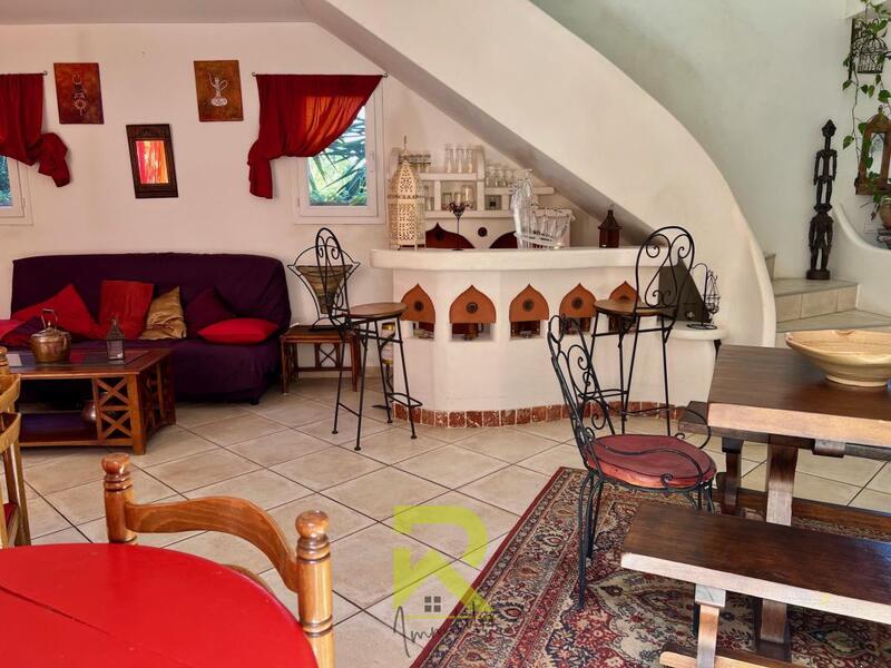 Villa - 160 m² - 5 pièces