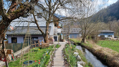 Propriété - 206 m² - 7 pièces