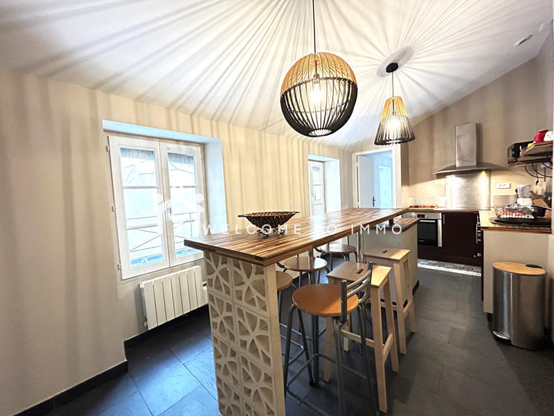 Appartement - 81 m² - 3 pièces