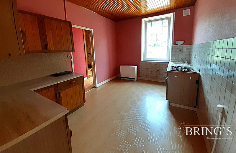 Maison - 85 m² - 4 pièces
