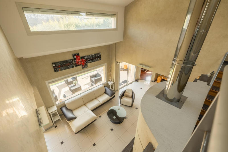 Maison - 172 m² - 6 pièces