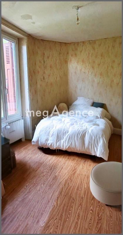 Maison - 85 m² - 5 pièces