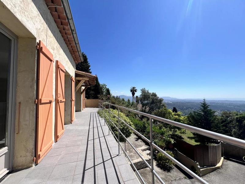 Villa - 117 m² - 4 pièces