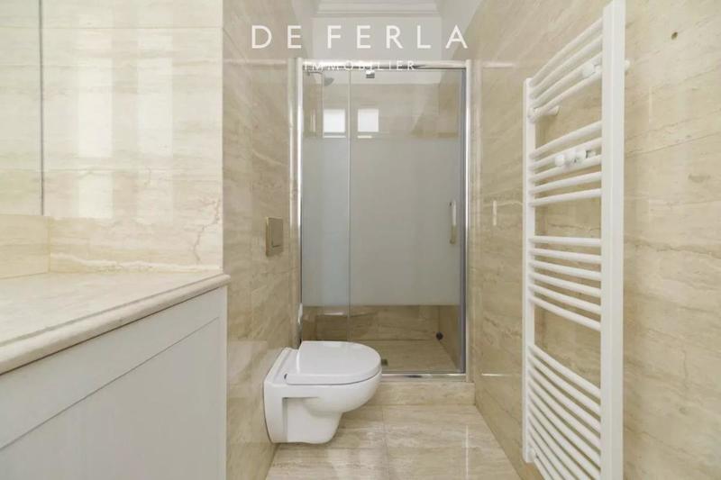 Appartement - 215 m² - 6 pièces