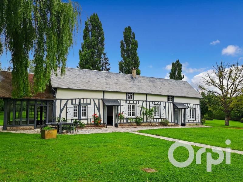 Maison - 275 m² - 10 pièces