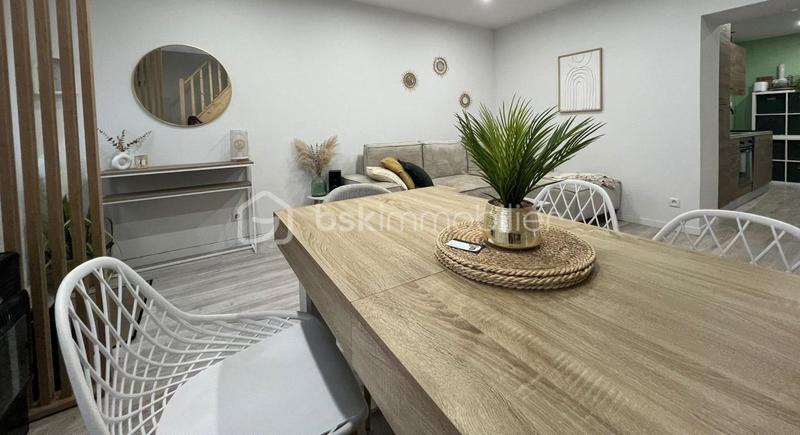 Maison de ville - 70 m² - 4 pièces