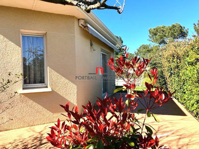 Maison contemporaine - 125 m² - 6 pièces