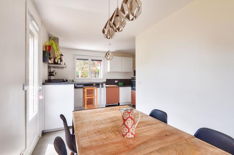 Villa - 97 m² - 4 pièces