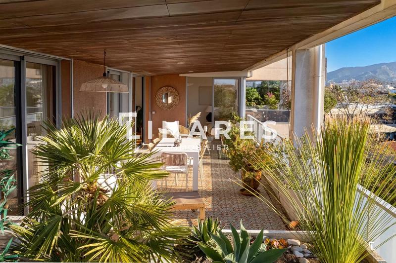 Appartement - 153 m² - 4 pièces