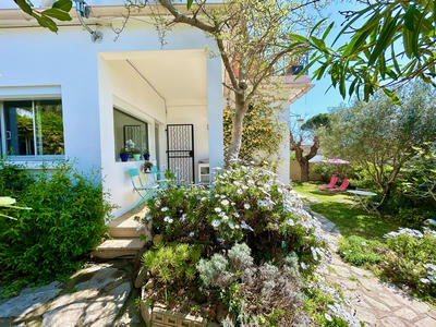 Appartement - 127 m² - 5 pièces