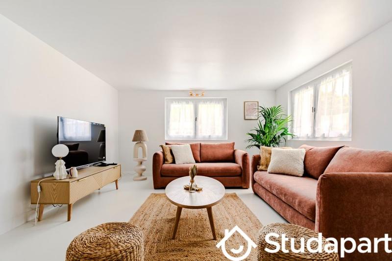 Chambre - 11 m² - 1 pièce