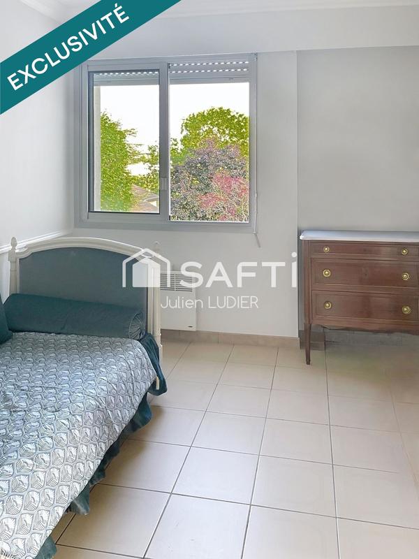 Maison - 212 m² - 6 pièces