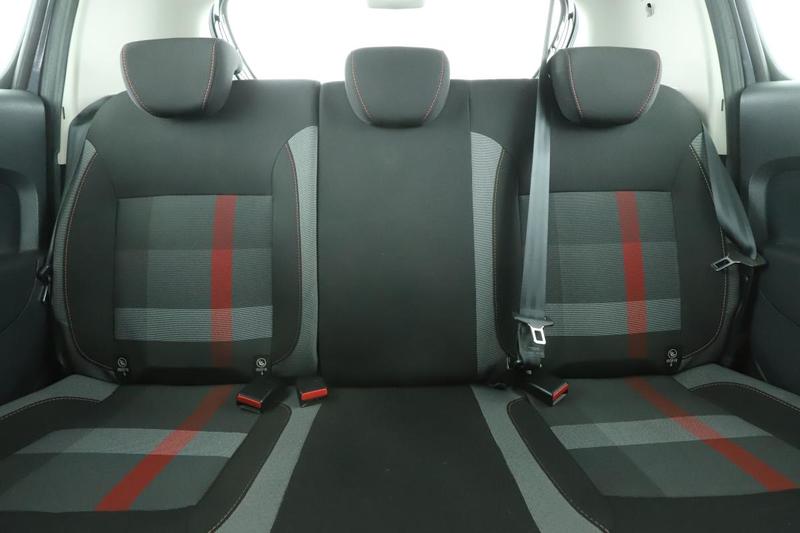 Dacia Sandero II Stepway 1.5 dCi Blue Charisma 95 ch