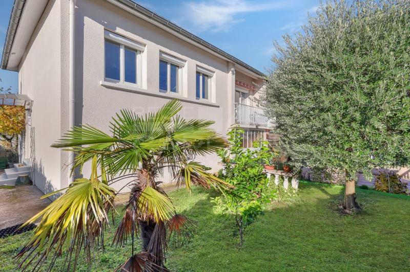 Maison - 105 m² - 4 pièces