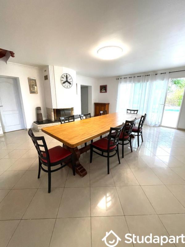 Chambre - 25 m² - 1 pièce