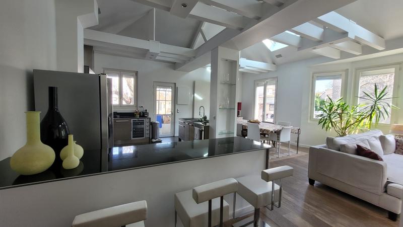 Maison - 136 m² - 5 pièces