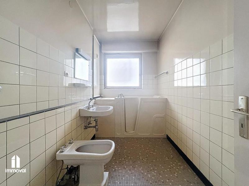 Appartement - 142 m² - 5 pièces