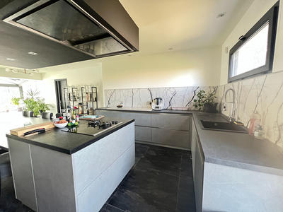 Maison - 171 m² - 5 pièces