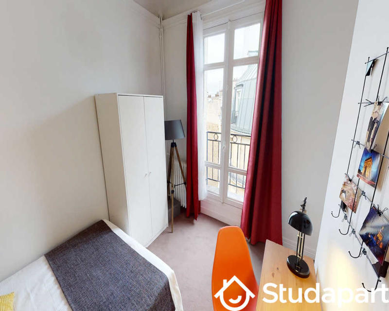 Chambre - 95 m² - 1 pièce