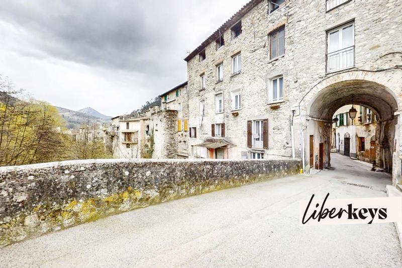 Maison - 77 m² - 4 pièces