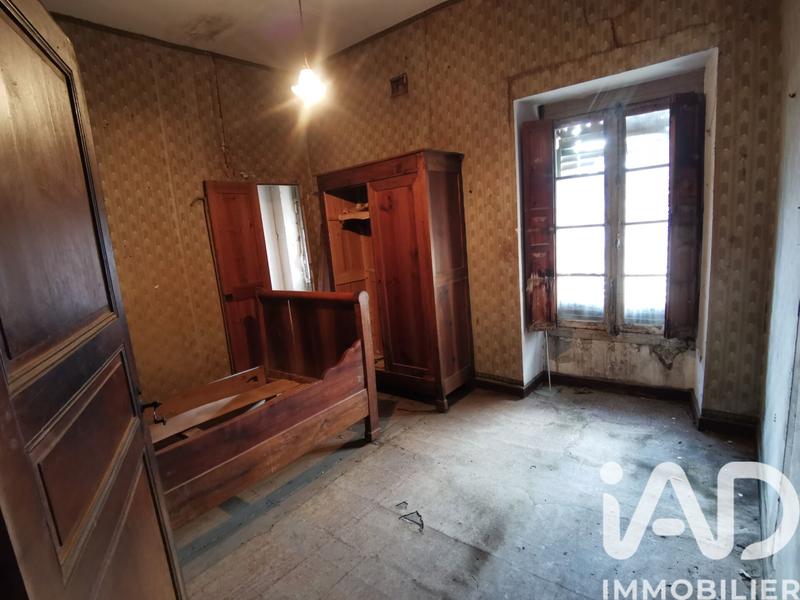 Maison - 210 m² - 9 pièces