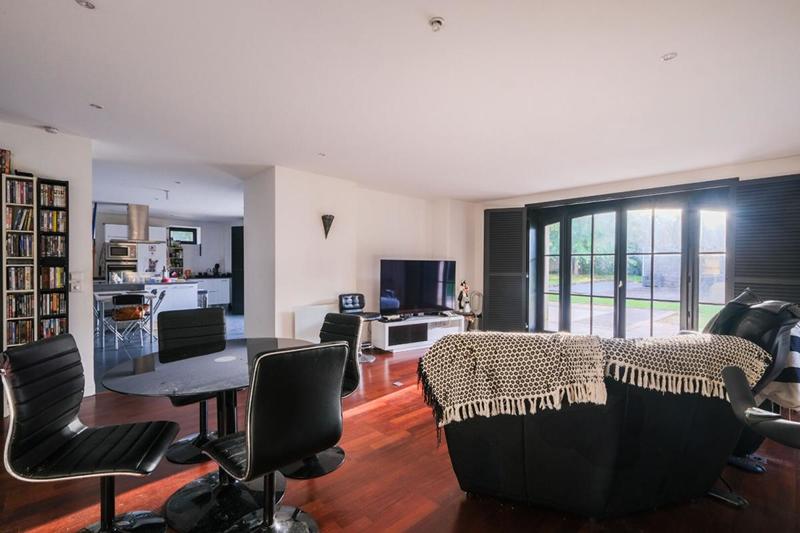 Appartement - 198 m² - 5 pièces