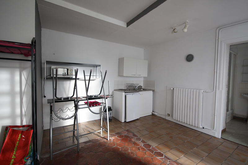 Maison - 370 m² - 11 pièces