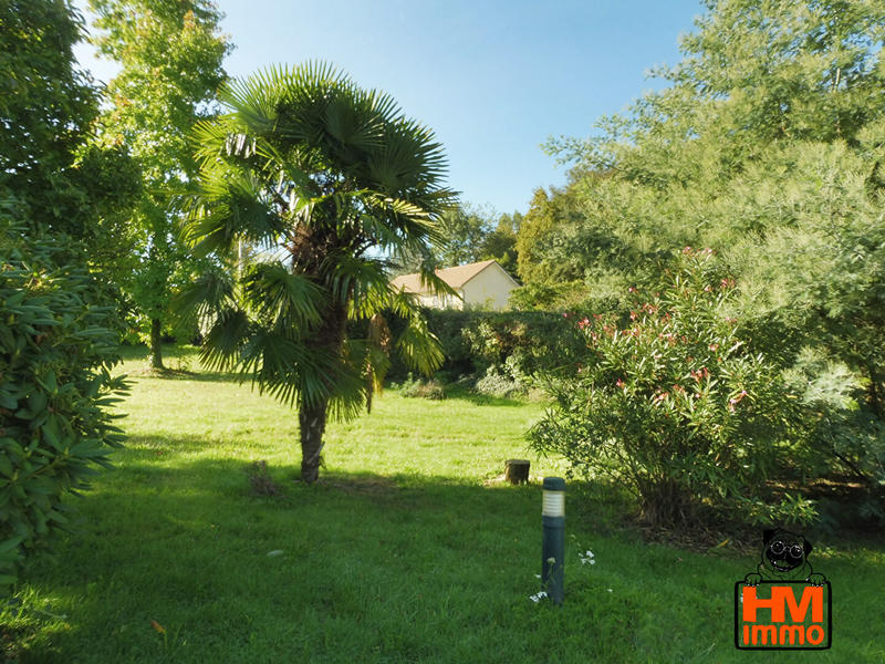 Maison - 147 m² - 8 pièces