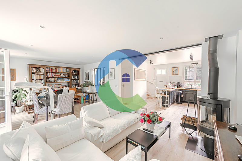 Maison - 125 m² - 6 pièces