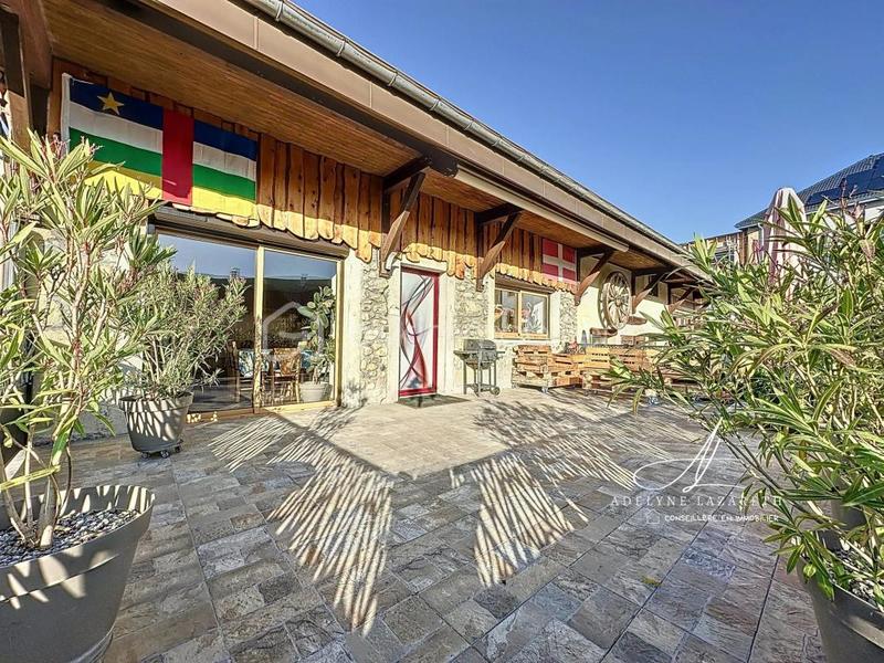 Corps de ferme - 159 m² - 5 pièces