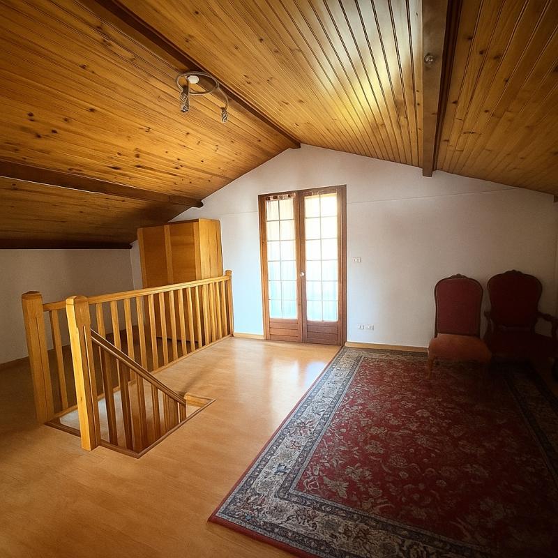 Maison - 142 m² - 6 pièces