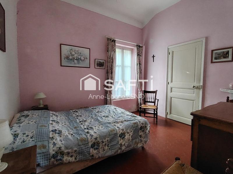 Villa - 152 m² - 8 pièces